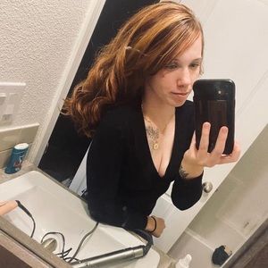 Meet your Posher, Danessa